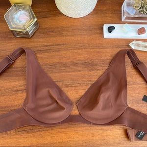 NEW Skims‎ Plunge Bra - 32A